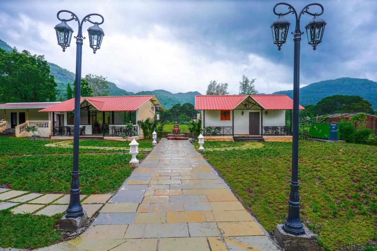 Ninad Homestays คาร์จัต ภายนอก รูปภาพ