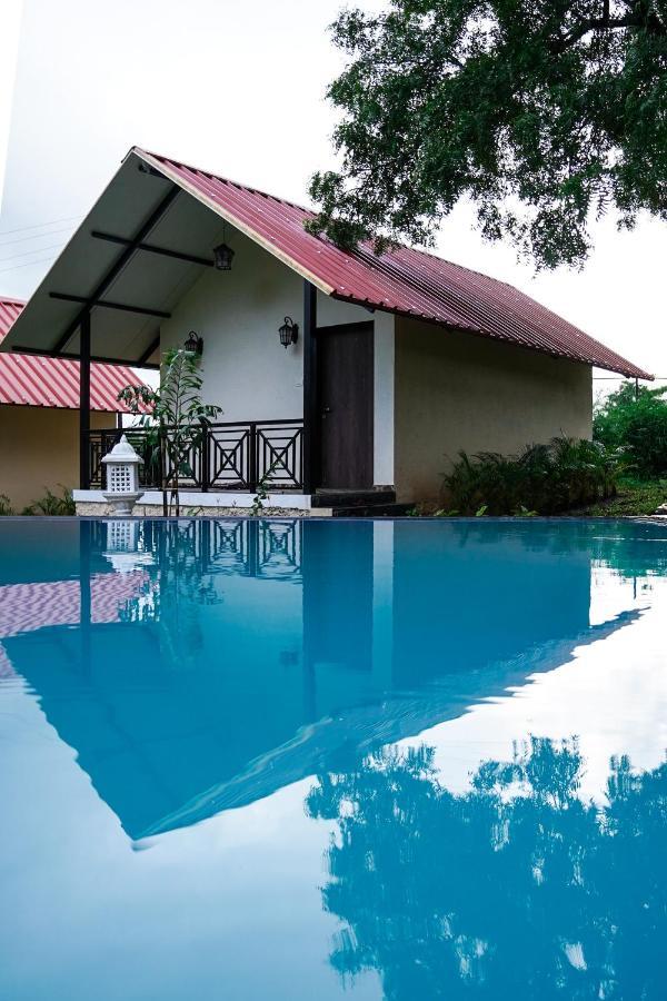 Ninad Homestays คาร์จัต ภายนอก รูปภาพ