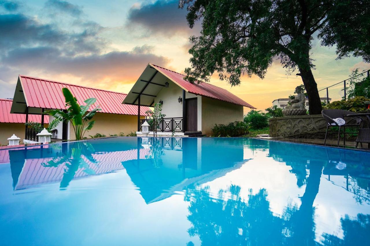 Ninad Homestays คาร์จัต ภายนอก รูปภาพ