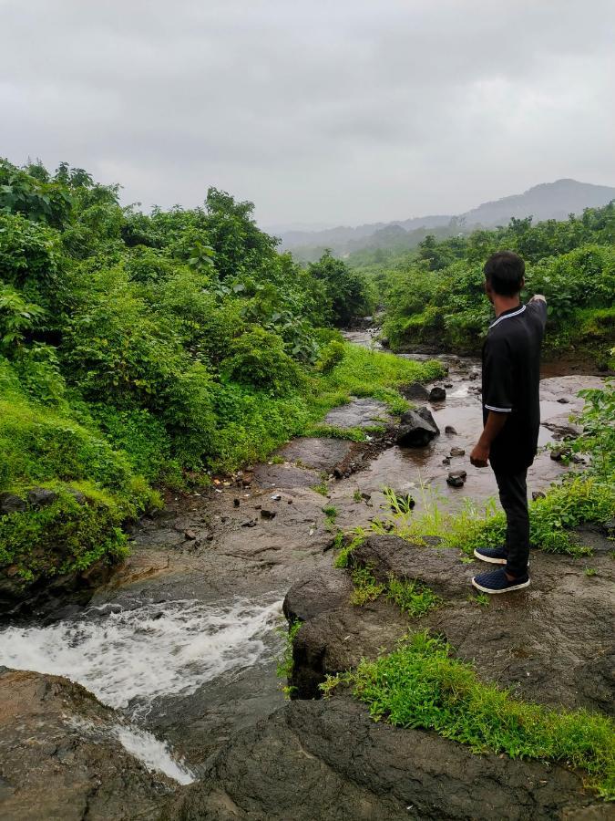 Ninad Homestays คาร์จัต ภายนอก รูปภาพ